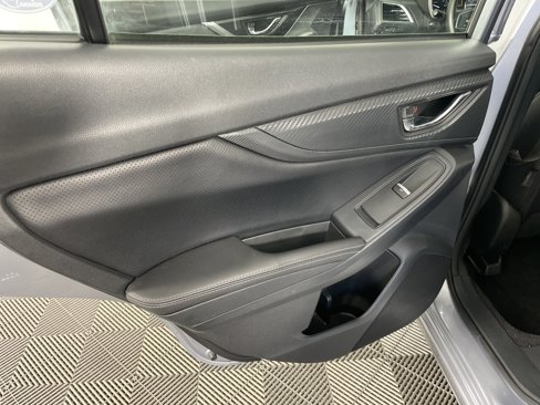 Used 2017 Subaru Impreza 2.0i Limited image 20