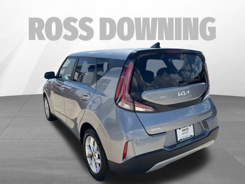 Used 2023 Kia Soul LX w/ Option Group 015 image 6