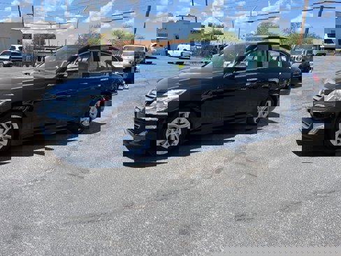 Used 2013 Hyundai Genesis 3.8 image 10