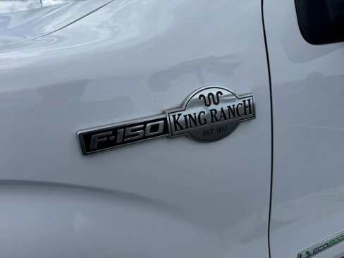 Used 2014 Ford F150 King Ranch w/ King Ranch Luxury Package image 13