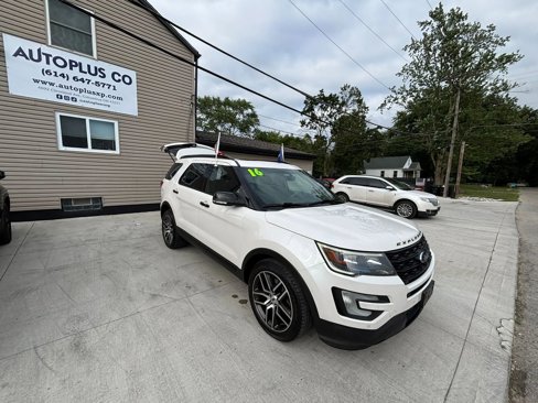 Used 2016 Ford Explorer Sport image 4