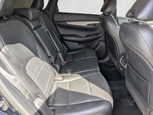 Used 2021 INFINITI QX50 Luxe image 19