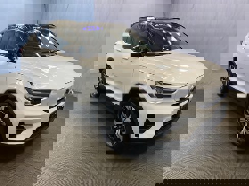 Certified 2023 Volvo XC40 Recharge Core image 1