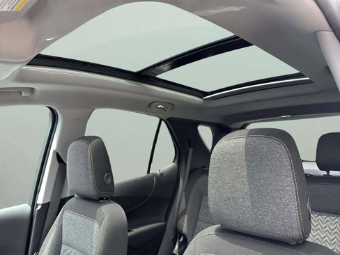 Used 2022 Chevrolet Equinox LT image 9