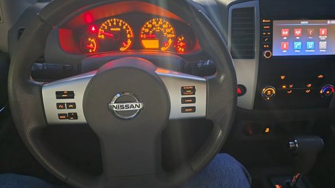 Used 2019 Nissan Frontier SV image 30