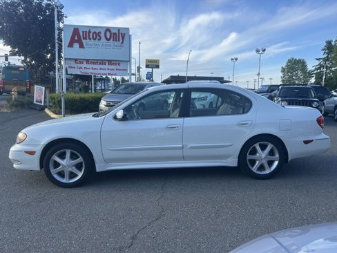 Used 2004 INFINITI I35 w/ Cold Weather Pkg image 7