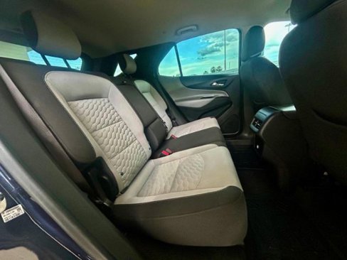 Used 2018 Chevrolet Equinox LS image 7
