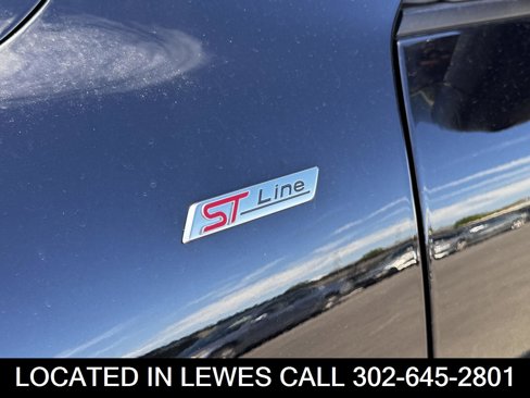 Used 2023 Ford Escape ST-Line Elite image 2
