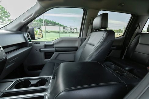 Used 2018 Ford F150 XLT w/ Equipment Group 302A Luxury image 19