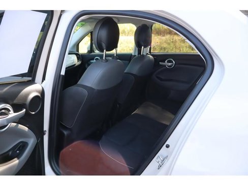 Used 2016 FIAT 500X Easy image 7
