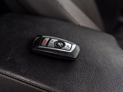 Used 2015 BMW M4 Coupe image 23