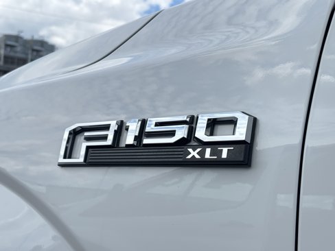 Used 2016 Ford F150 XLT image 13
