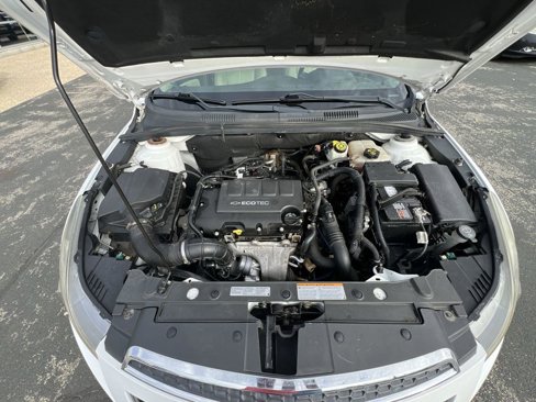 Certified 2011 Chevrolet Cruze LTZ image 27