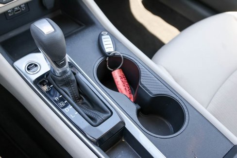 Used 2025 Nissan Altima 2.5 SV image 19