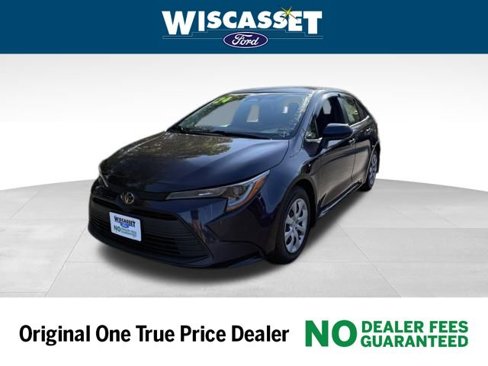 Used 2024 Toyota Corolla LE image 13
