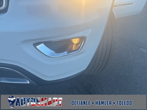 Used 2020 Jeep Grand Cherokee Limited image 17