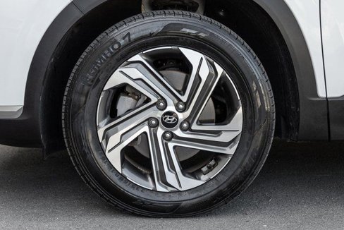 Used 2022 Hyundai Santa Fe SEL w/ Convenience Package image 13