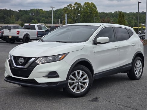 Used 2021 Nissan Rogue Sport S image 2