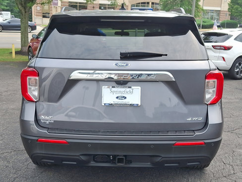 Certified 2022 Ford Explorer XLT w/ Class IV Trailer Tow Package image 5