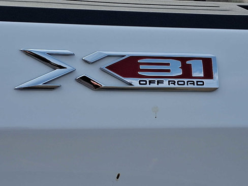 Used 2019 GMC Sierra 1500 SLE w/ SLE Value Package image 29