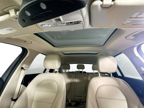 Certified 2022 Mercedes-Benz GLC 300 image 20