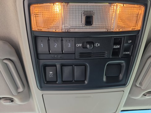 Used 2015 Toyota 4Runner SR5 image 23