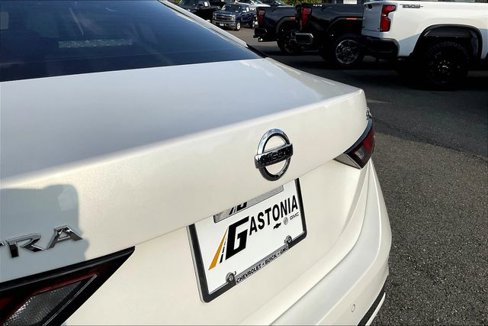Used 2020 Nissan Sentra SV image 22