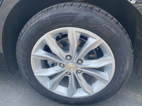 Used 2024 Chevrolet Malibu LT image 25