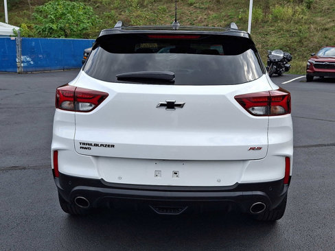 Certified 2021 Chevrolet TrailBlazer RS w/ Sun and Liftgate Package image 5