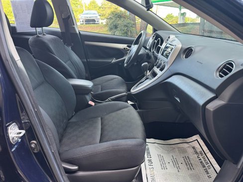 Used 2009 Pontiac Vibe w/ Preferred Package image 23