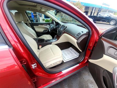 Used 2015 Buick Regal Premium w/ Experience Buick Package image 14