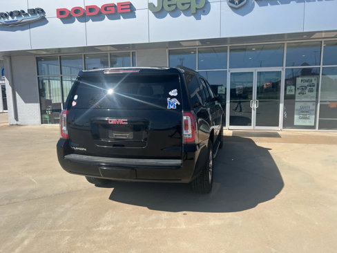 Used 2017 GMC Yukon SLT image 8