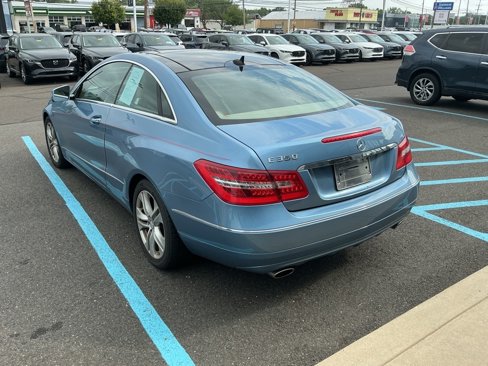 Used 2011 Mercedes-Benz E 350 Coupe image 3
