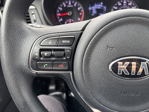 Used 2018 Kia Optima LX image 23