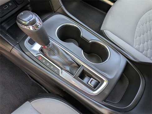 Used 2019 Chevrolet Equinox LS w/ LS Convenience Package image 17