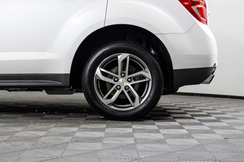 Used 2016 Chevrolet Equinox LTZ w/ Enhanced Convenience Package image 45