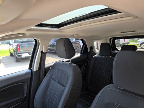 Used 2020 Ford EcoSport SE w/ SE Convenience Package image 22