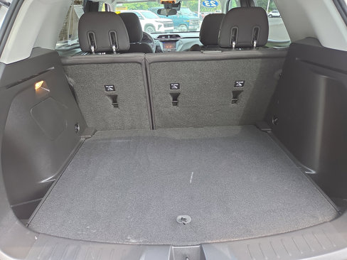 Used 2023 Chevrolet TrailBlazer LT image 35