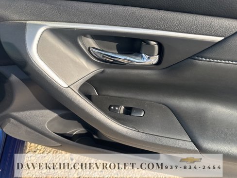 Used 2017 Nissan Altima 2.5 SR w/ LED Appearance Package image 23