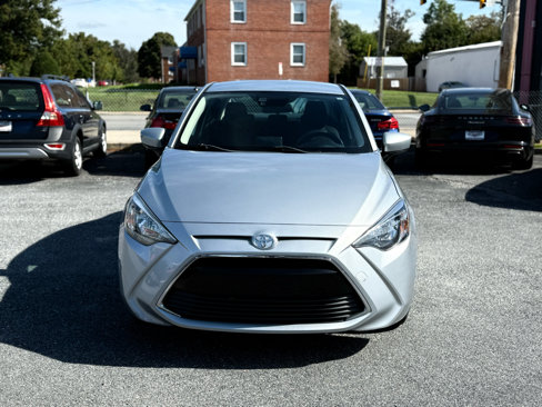 Used 2018 Toyota Yaris iA image 12