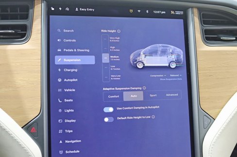 Used 2021 Tesla Model X Long Range image 20