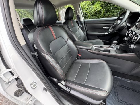 Used 2024 Nissan Sentra SR w/ SR Premium Package image 21