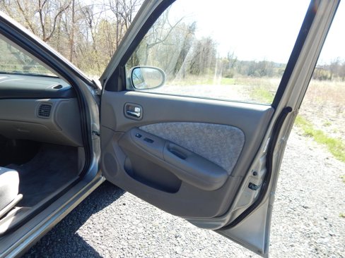 Used 2002 Nissan Sentra GXE image 16