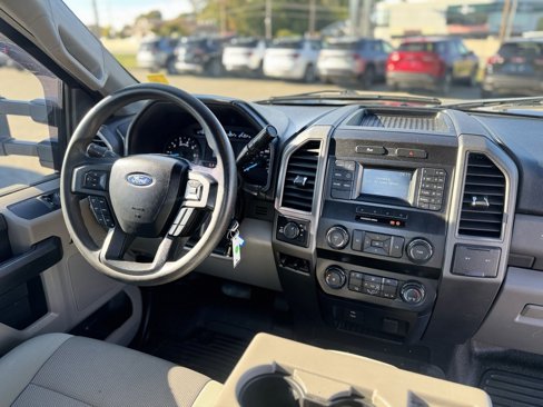 Used 2019 Ford F250 XL w/ XL Value Package image 12
