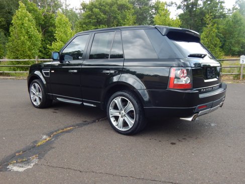 Used 2011 Land Rover Range Rover Sport HSE image 12