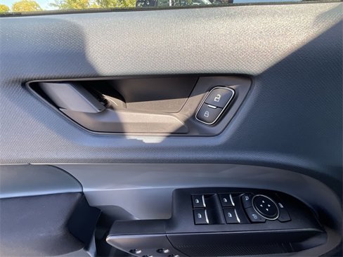 New 2025 Ford Maverick XL image 13