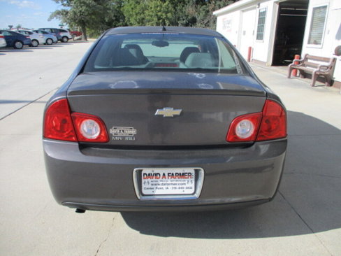 Used 2010 Chevrolet Malibu LS image 5