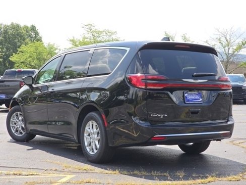 New 2026 Chrysler Pacifica Select image 21