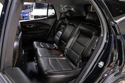 Used 2021 GMC Terrain SLT image 35