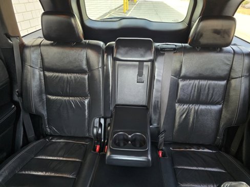 Used 2015 Jeep Grand Cherokee Limited w/ Trailer Tow Group IV image 45